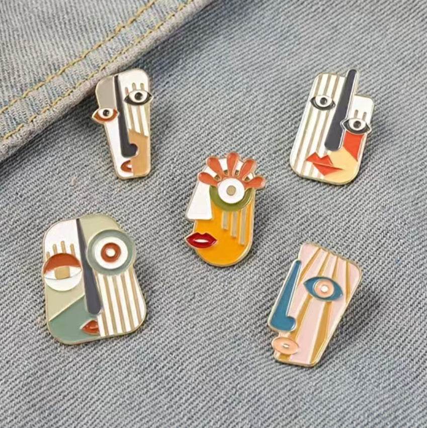 Pin Abstract Face